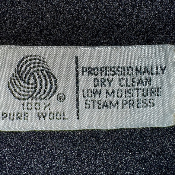 JGHook Long Black Trench Coat - Picture 16 of 16